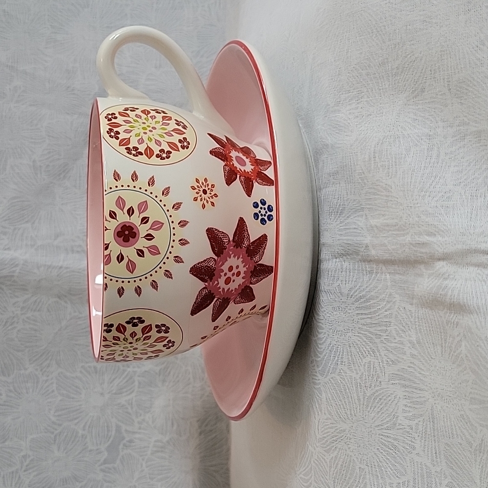 Starbucks 2007 Tea/Coffee Cup & Saucer